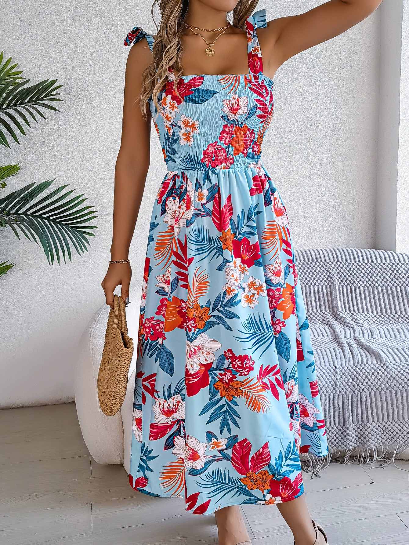 ROBE LONGUE FLEURIE À BRETELLES