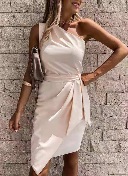ROBE DE FÊTE ASYMÉTRIQUE